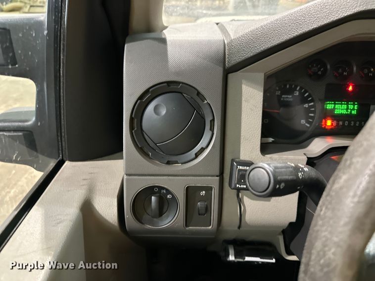 image for item NT9012 2010 Ford F550 Super Duty XL dump truck