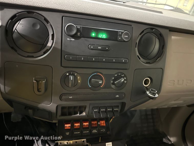 image for item NT9012 2010 Ford F550 Super Duty XL dump truck