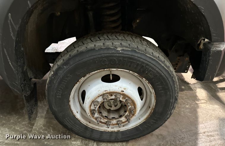 image for item NT9012 2010 Ford F550 Super Duty XL dump truck