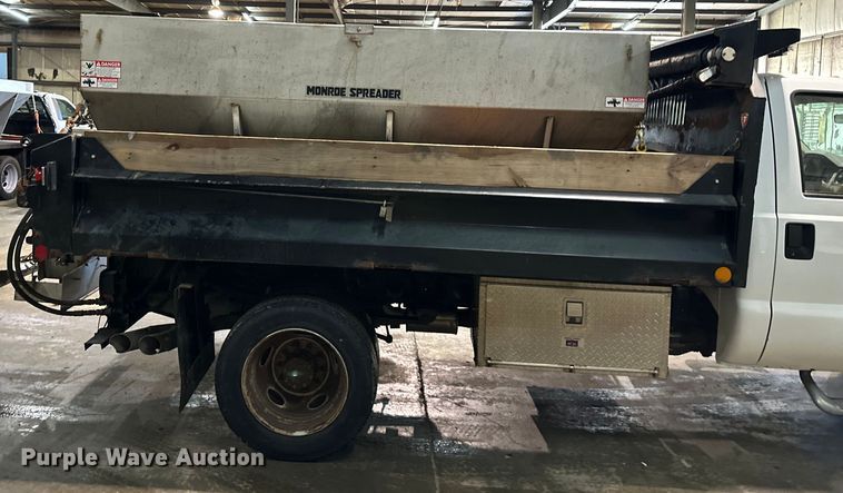 image for item NT9013 2010 Ford F550 Super Duty dump truck