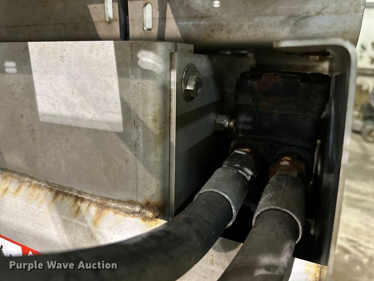 image for item NT9013 2010 Ford F550 Super Duty dump truck