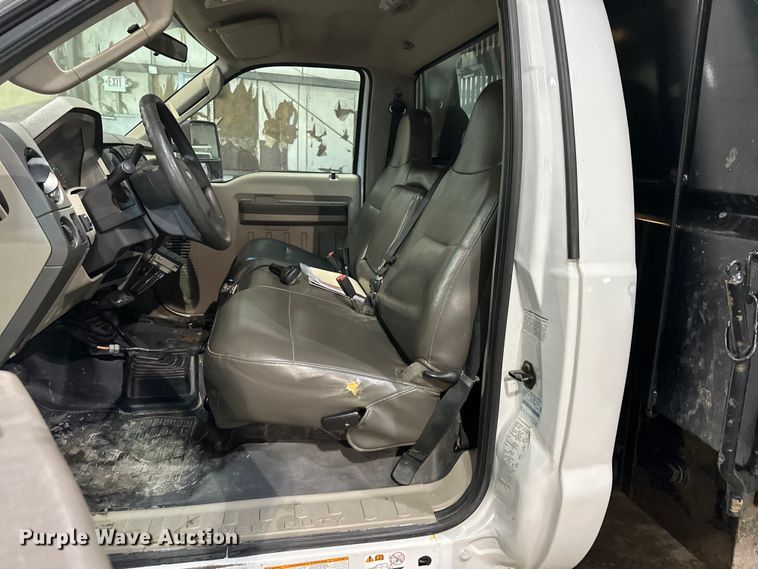 image for item NT9013 2010 Ford F550 Super Duty dump truck