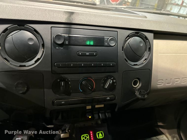 image for item NT9013 2010 Ford F550 Super Duty dump truck