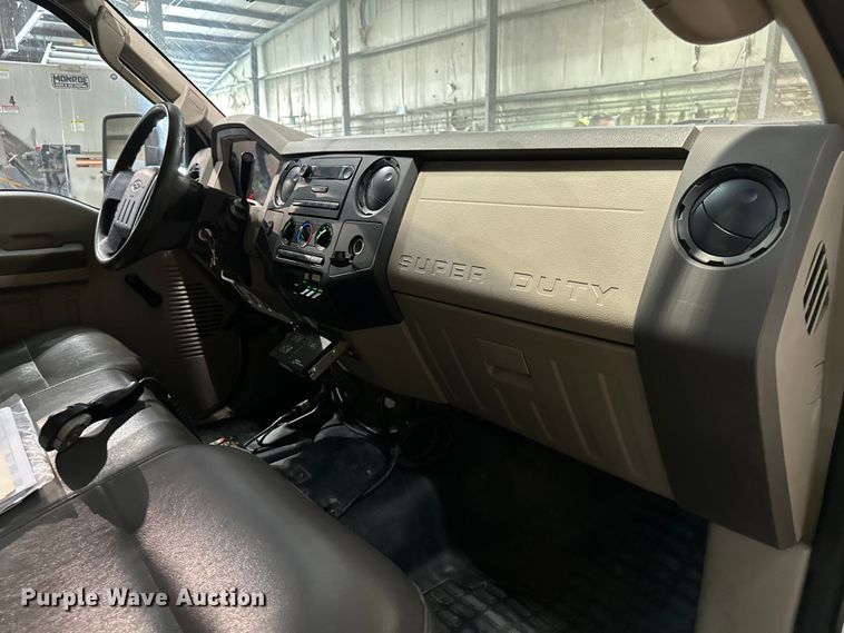 image for item NT9013 2010 Ford F550 Super Duty dump truck