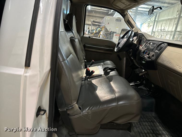 image for item NT9013 2010 Ford F550 Super Duty dump truck