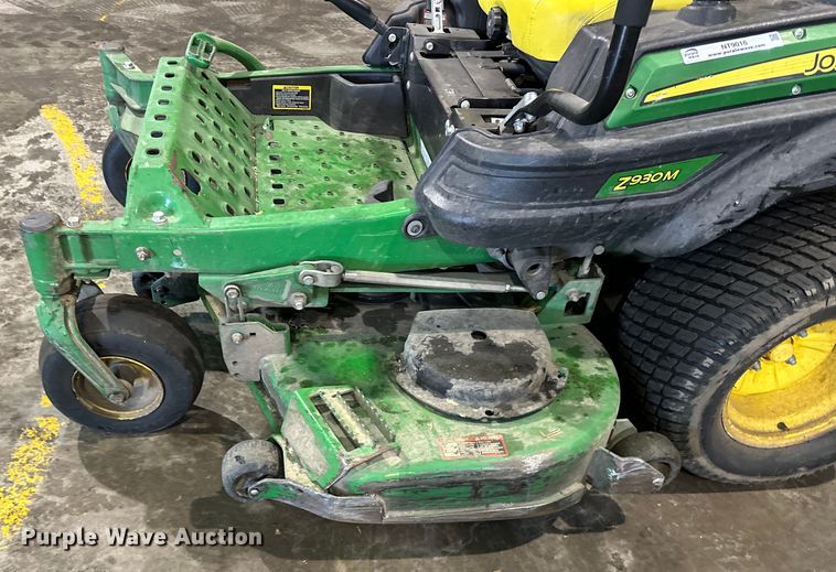 image for item NT9016 2014 John Deere Z930M ZTR lawn mower