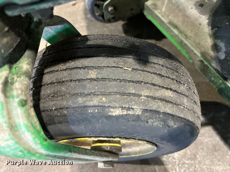 image for item NT9018 2015 John Deere Z930M ZTR lawn mower