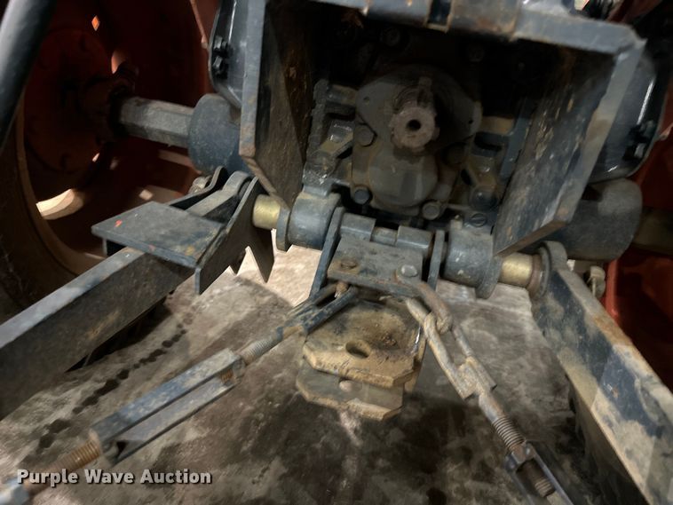 image for item NT9019 Kubota  B7100HST MFWD tractor