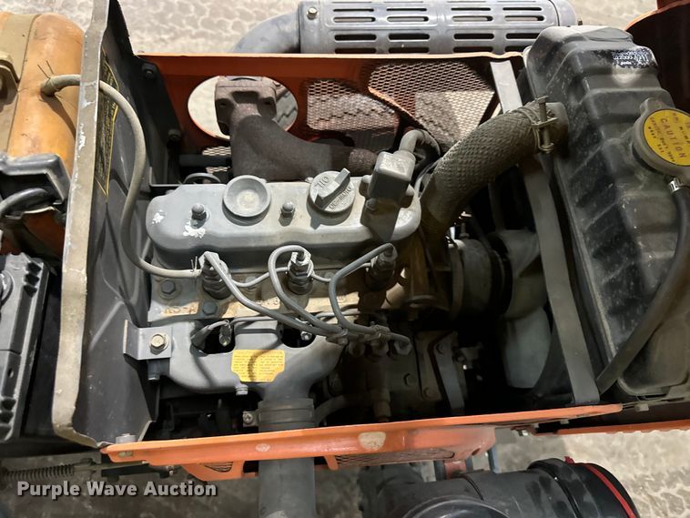 image for item NT9019 Kubota  B7100HST MFWD tractor