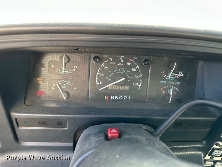 image for item OA9718 1992 Ford E350 ambulance