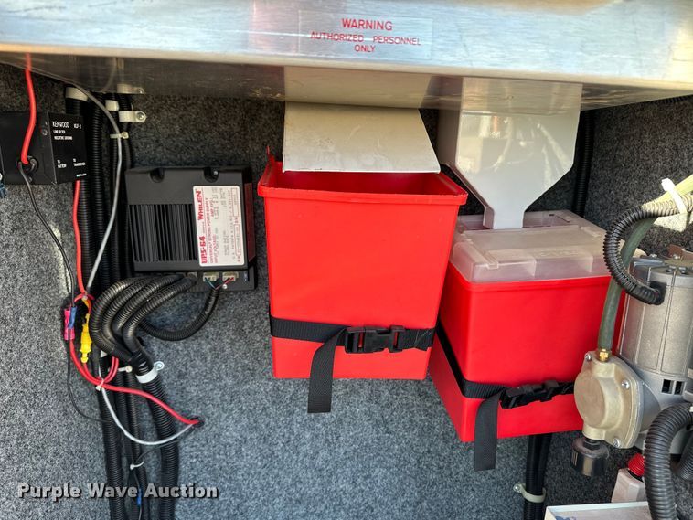 image for item OA9718 1992 Ford E350 ambulance