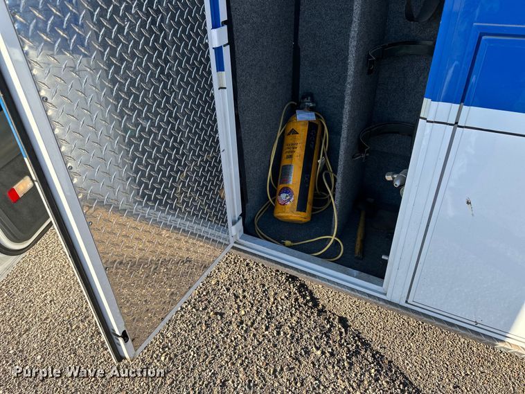 image for item OA9718 1992 Ford E350 ambulance