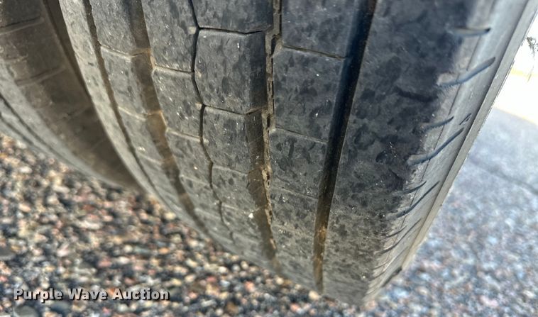 image for item OA9718 1992 Ford E350 ambulance