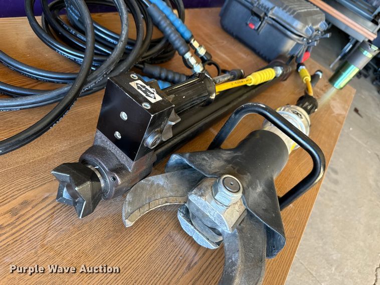 image for item OA9721 Rescue equipment