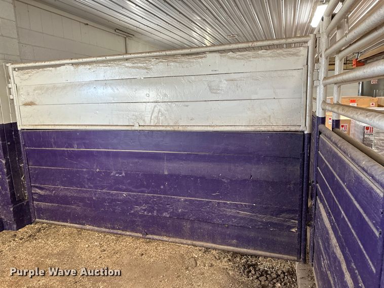 image for item OA9724 (6) livestock stalls