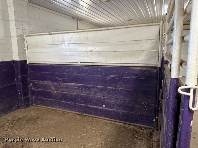 image for item OA9724 (6) livestock stalls