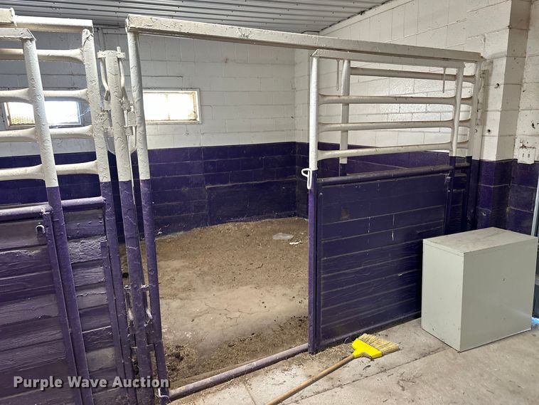 image for item OA9724 (6) livestock stalls