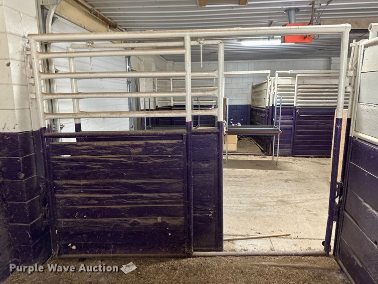 image for item OA9724 (6) livestock stalls