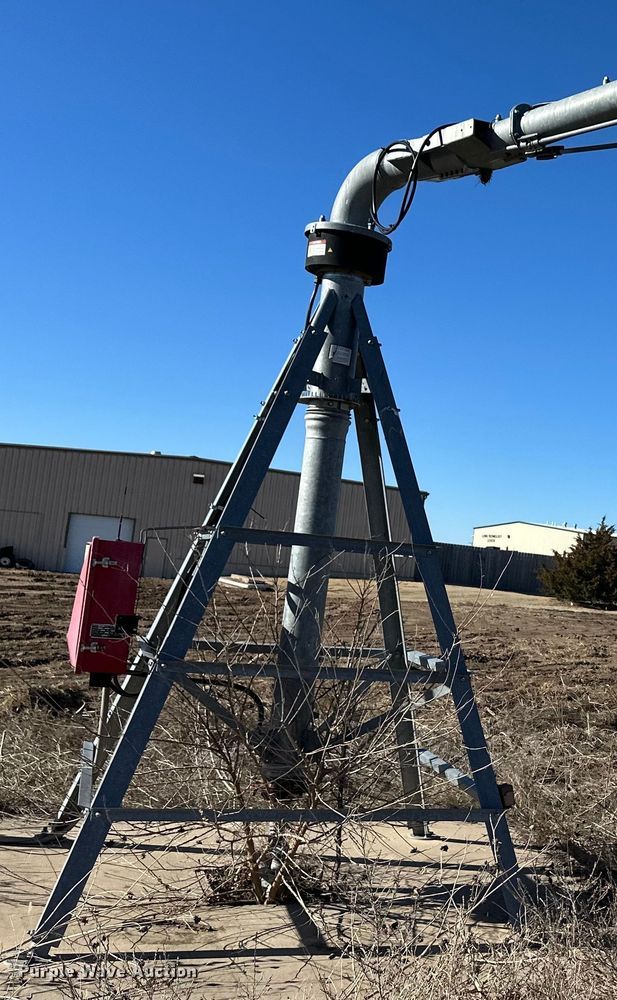 image for item OA9729 Zimmatic Vision 9500P irrigation pivot