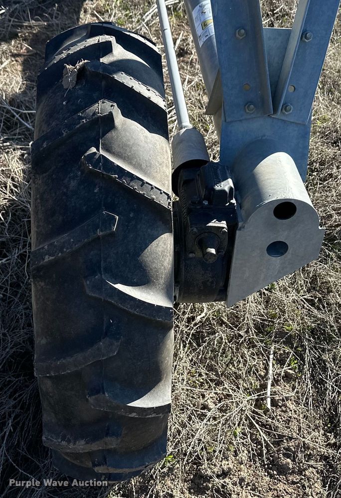 image for item OA9729 Zimmatic Vision 9500P irrigation pivot