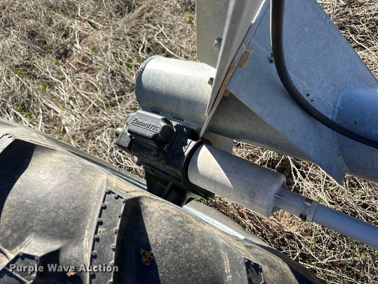 image for item OA9729 Zimmatic Vision 9500P irrigation pivot