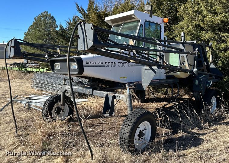 image for item OA9730 Melroe 220 Spra-Coupe sprayer