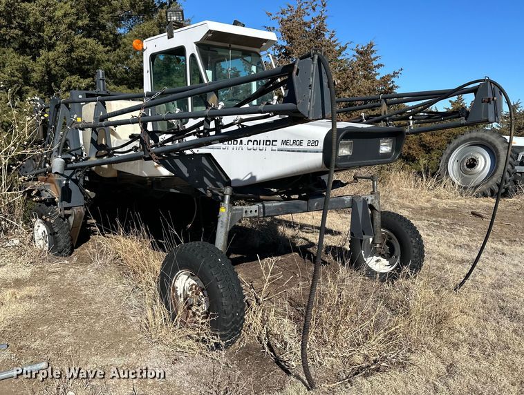 image for item OA9730 Melroe 220 Spra-Coupe sprayer
