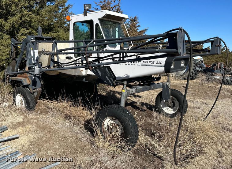 image for item OA9730 Melroe 220 Spra-Coupe sprayer