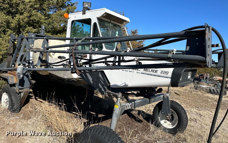 image for item OA9730 Melroe 220 Spra-Coupe sprayer