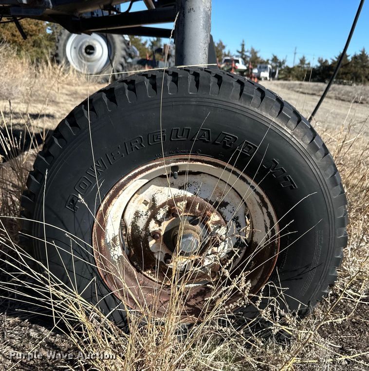 image for item OA9730 Melroe 220 Spra-Coupe sprayer