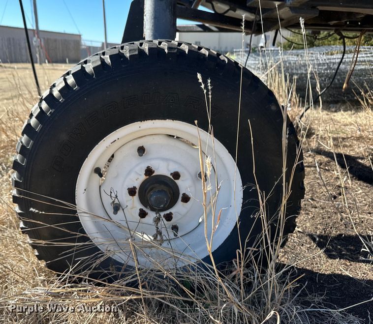 image for item OA9730 Melroe 220 Spra-Coupe sprayer