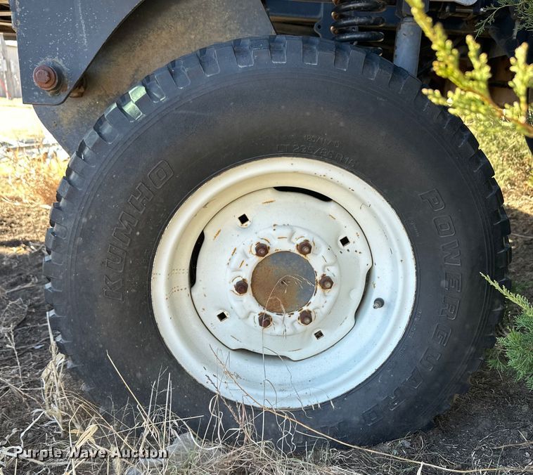 image for item OA9730 Melroe 220 Spra-Coupe sprayer