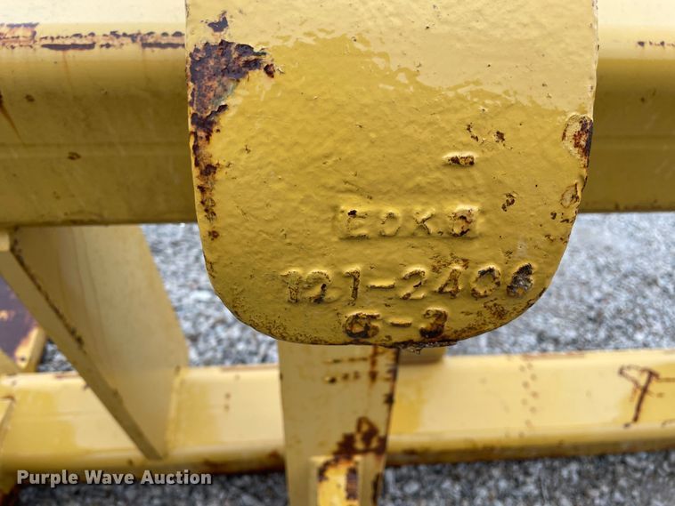 image for item OG9845 Caterpillar  60