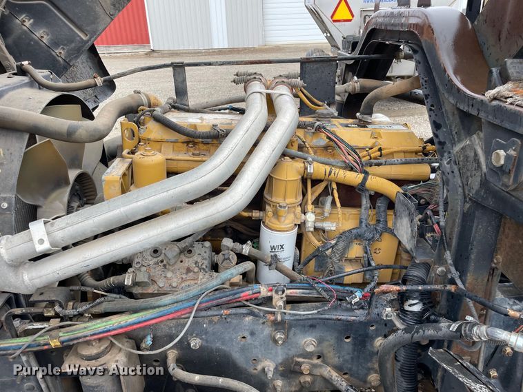 image for item OG9847 1997 GMC  7500 asphalt patch truck