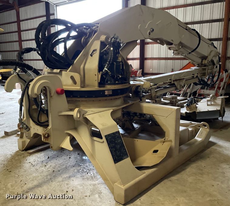 image for item OG9848 2015 Caterpillar  wheel loader mower system 