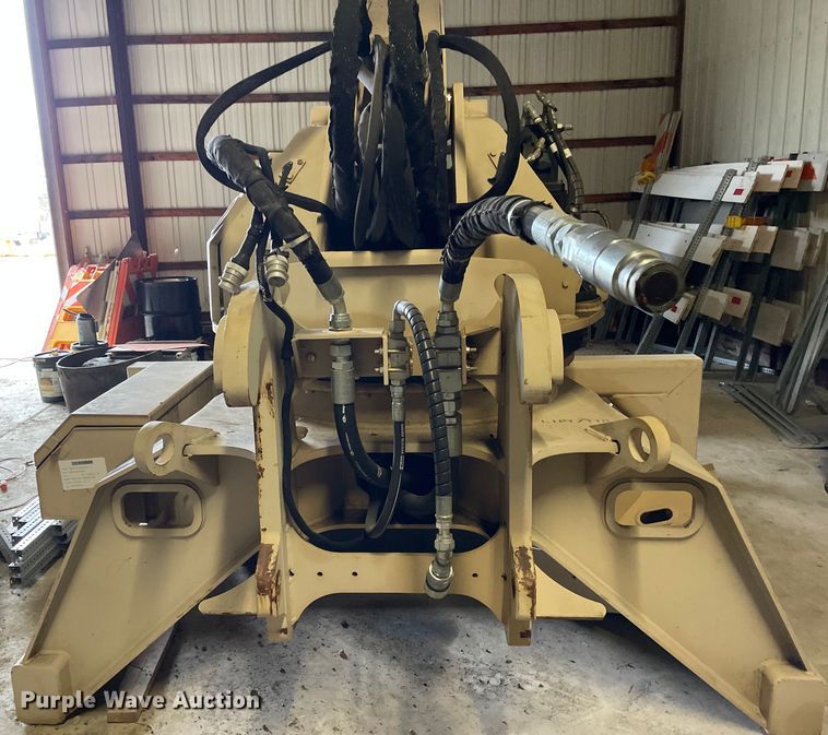 image for item OG9848 2015 Caterpillar  wheel loader mower system 