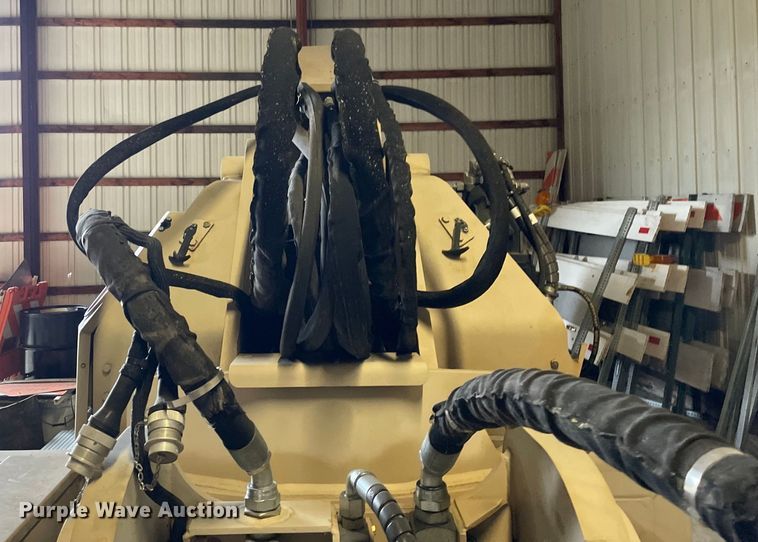 image for item OG9848 2015 Caterpillar  wheel loader mower system 