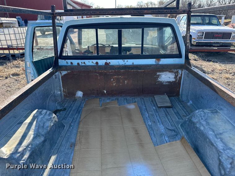 image for item OI9251 1991 Chevrolet S10 pickup truck