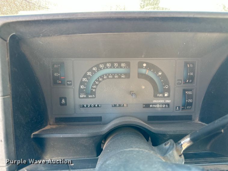 image for item OI9251 1991 Chevrolet S10 pickup truck