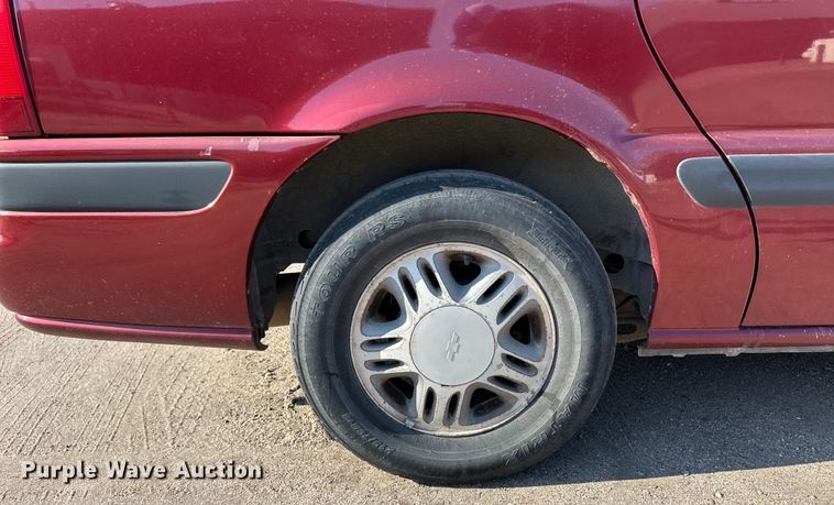 image for item OI9252 1999 Chevrolet Venture van