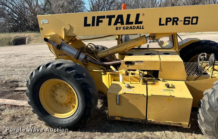 image for item OI9253 1992 Liftall LPR-60 telehandler