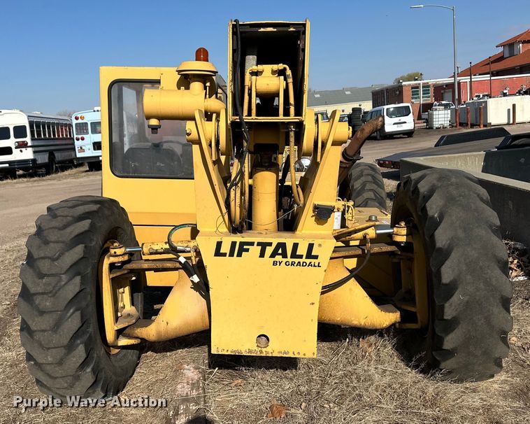 image for item OI9253 1992 Liftall LPR-60 telehandler