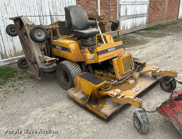 image for item OJ9469 Hustler 925008 ZTR lawn mower