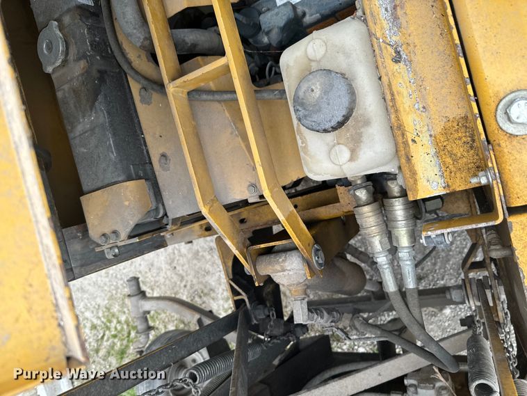 image for item OJ9469 Hustler 925008 ZTR lawn mower