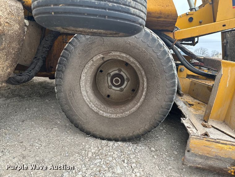 image for item OJ9469 Hustler 925008 ZTR lawn mower