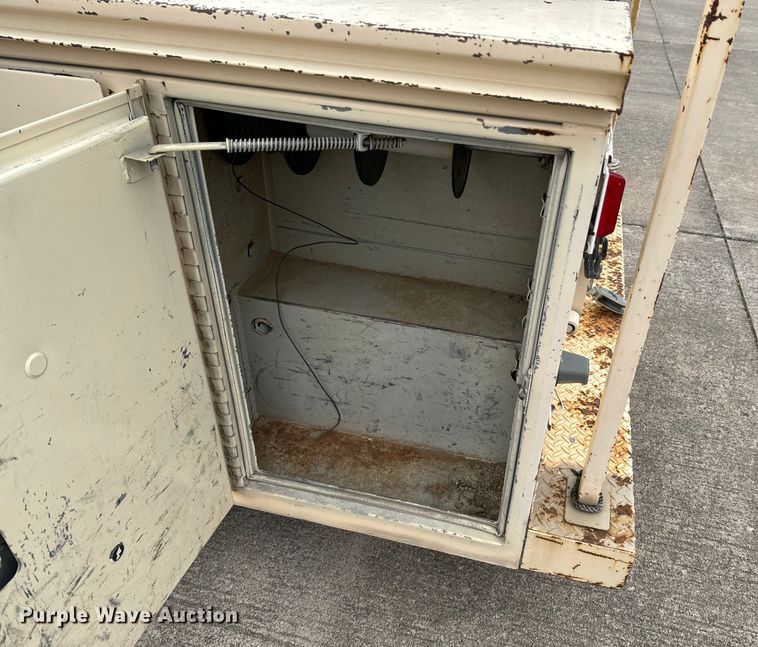 image for item OJ9690 1991 Chevrolet S10 utility bed pickup truck