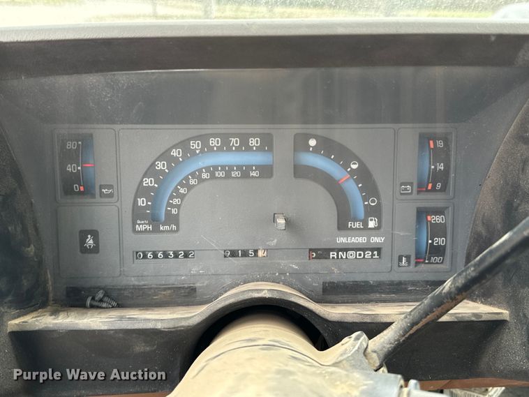 image for item OJ9690 1991 Chevrolet S10 utility bed pickup truck