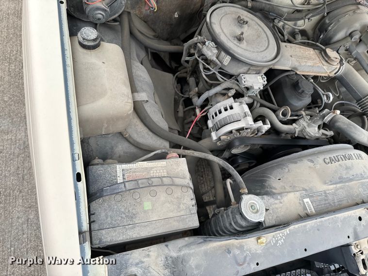 image for item OJ9690 1991 Chevrolet S10 utility bed pickup truck