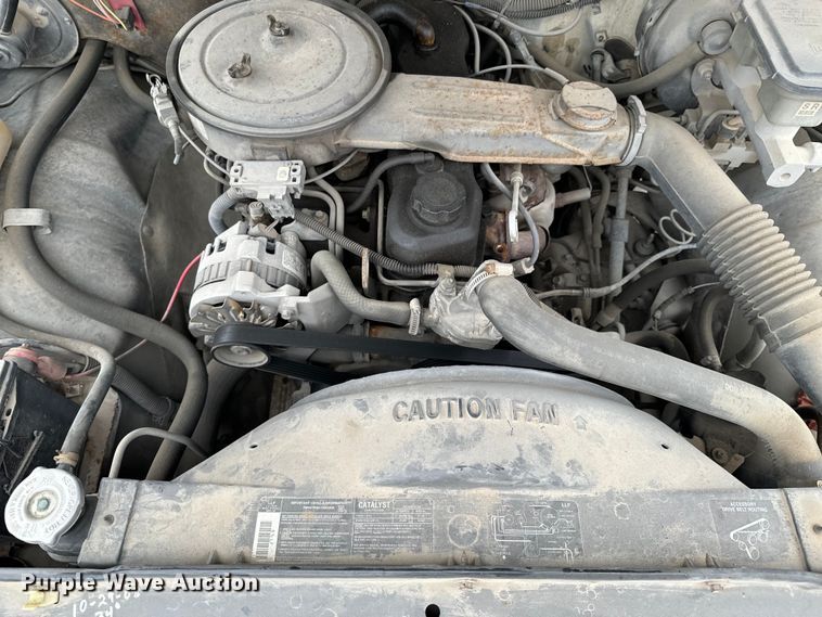 image for item OJ9690 1991 Chevrolet S10 utility bed pickup truck