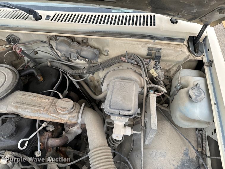 image for item OJ9690 1991 Chevrolet S10 utility bed pickup truck